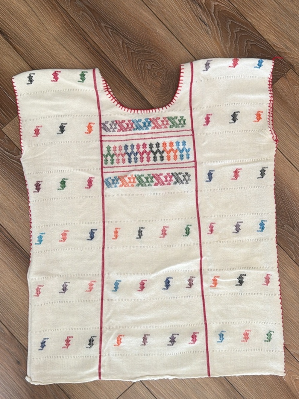 Vintage 1970s Mexican Hand Embroidered Huipil Blouse – Boho Festival Top S/M